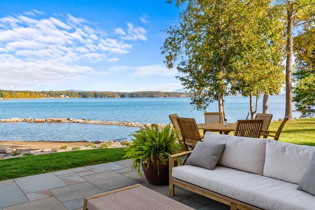 $2,250,000 | 451 Appletree Point Road, Burlington, VT 05408