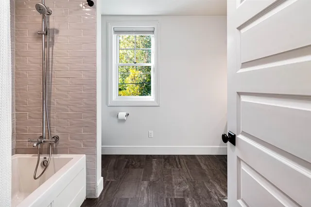 $2,250,000 | 451 Appletree Point Road, Burlington, VT 05408