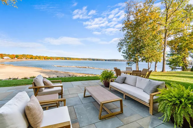 $2,250,000 | 451 Appletree Point Road, Burlington, VT 05408