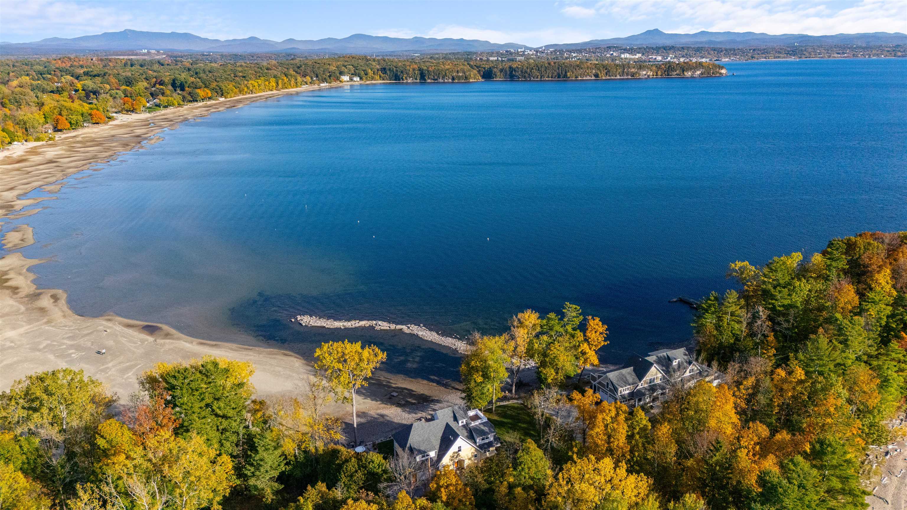 451 Appletree Point Road Burlington, VT 05408 - Photo 8 of 60