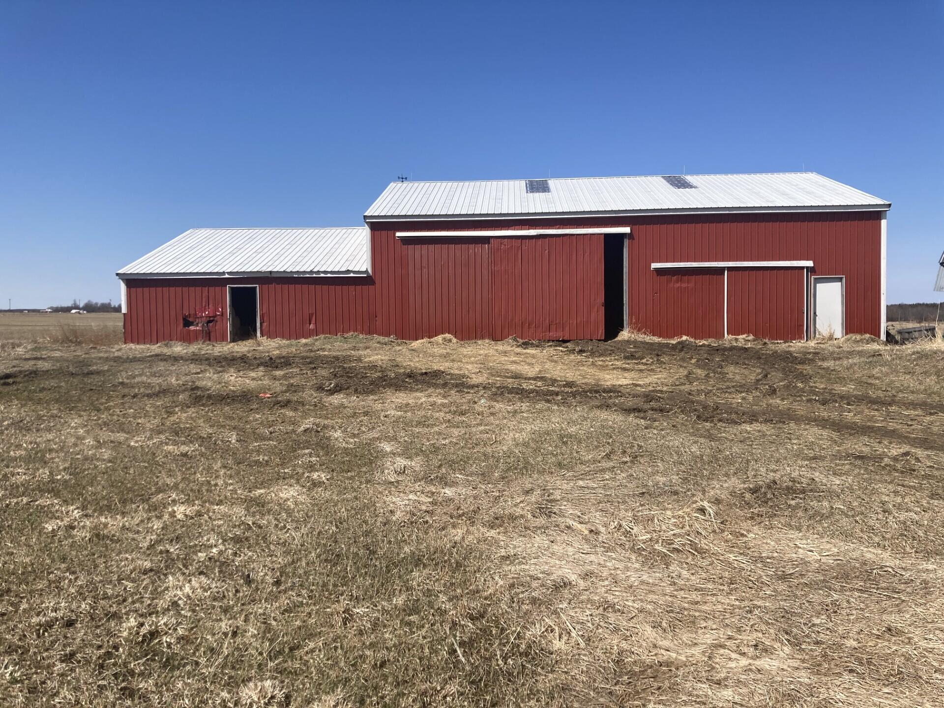81 Hogan Road Chateaugay, NY 12920 - Photo 14 of 15 Barn
