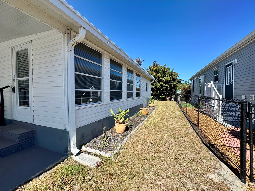 482 Marlin Circle Sebastian, FL 32976 - Photo 29 of 36