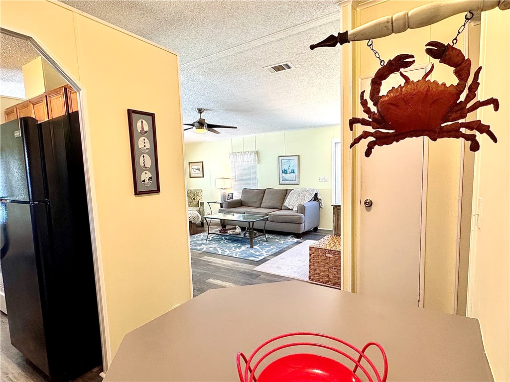 482 Marlin Circle Sebastian, FL 32976 - Photo 8 of 36