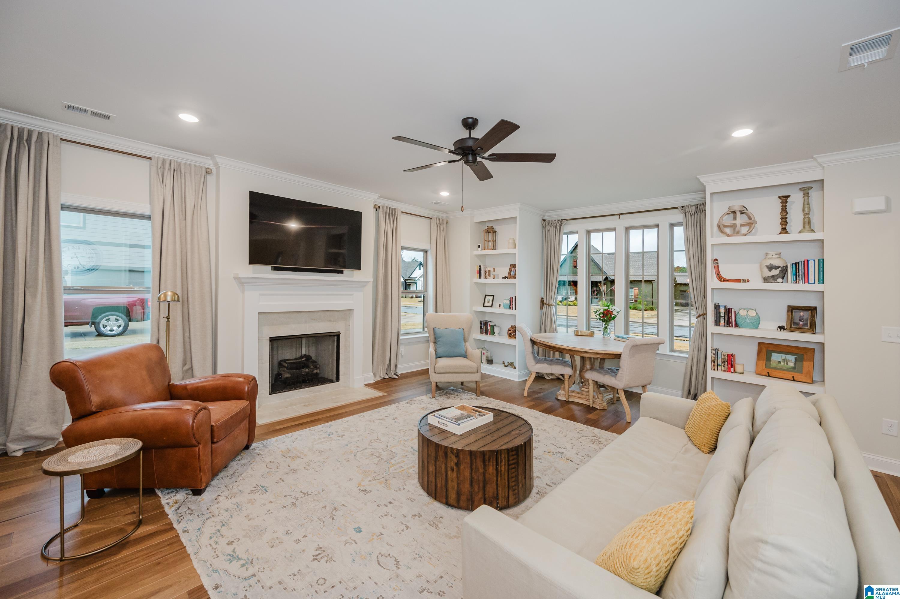 5009 Simms Ridge Pelham, AL 35124 - Photo 5 of 60