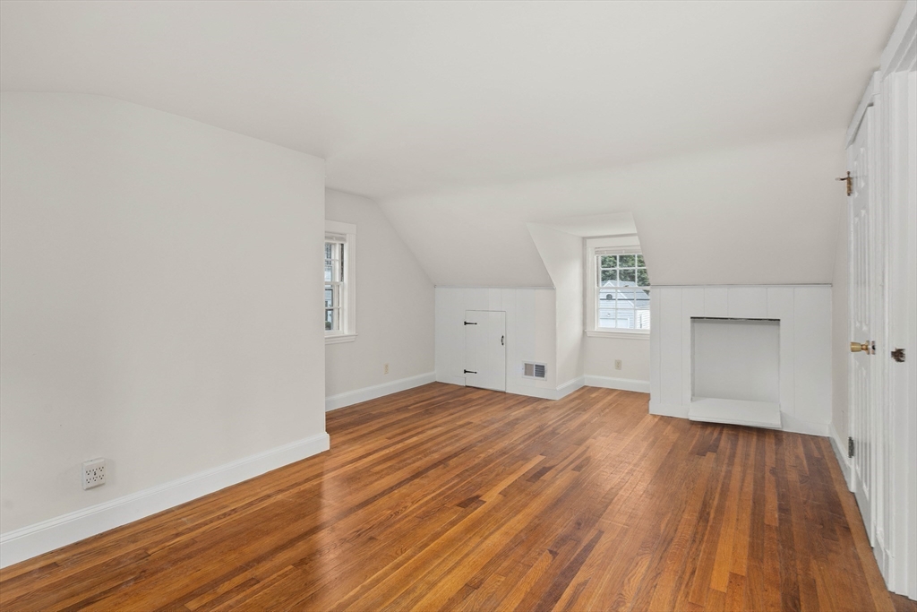 38 Mandalay Road Weymouth, MA 02190 - Photo 13 of 21 Gallery Image 13