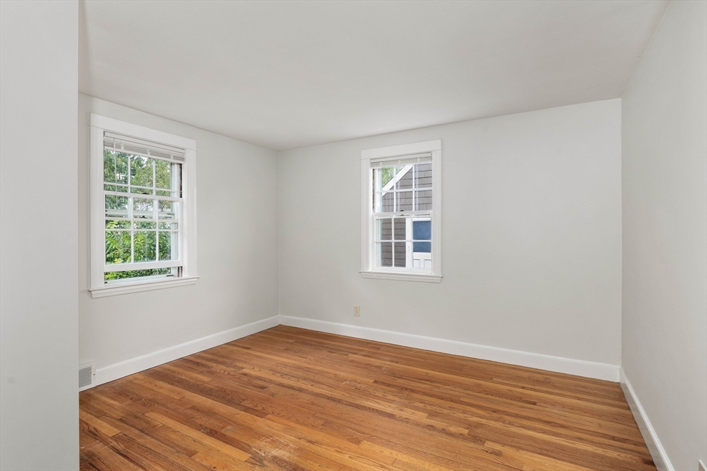 38 Mandalay Road Weymouth, MA 02190 - Photo 10 of 21 Gallery Image 10