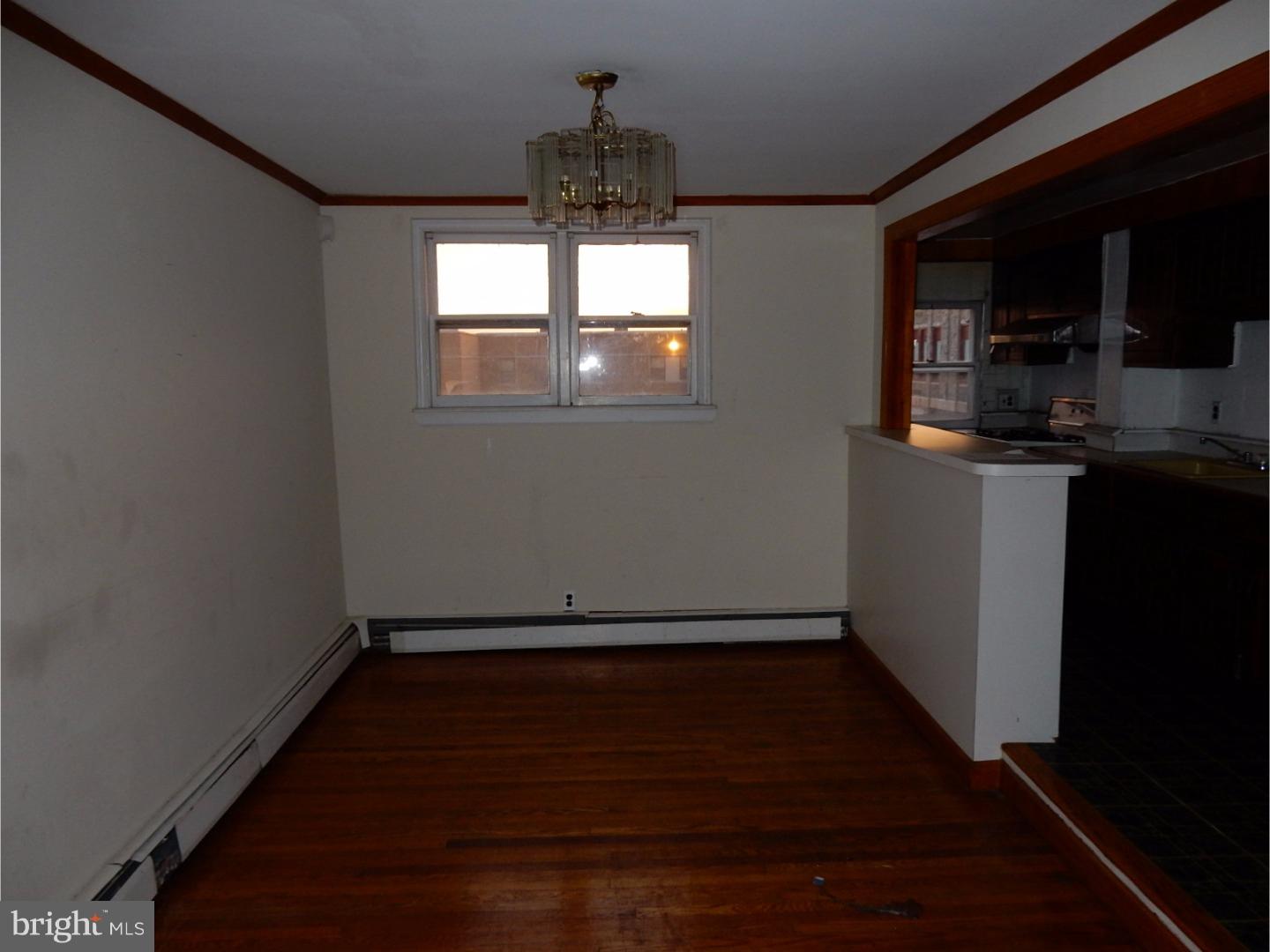 557 Millbank Road Upper Darby, PA 19082 - Photo 5 of 19 Dining Room