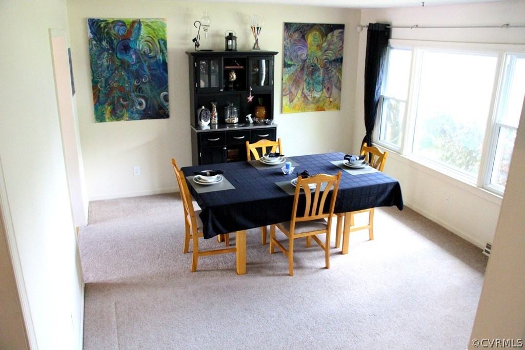 9617 Precedent Road Chesterfield, VA 23832 - Photo 9 of 22 a workspace with furniture and window