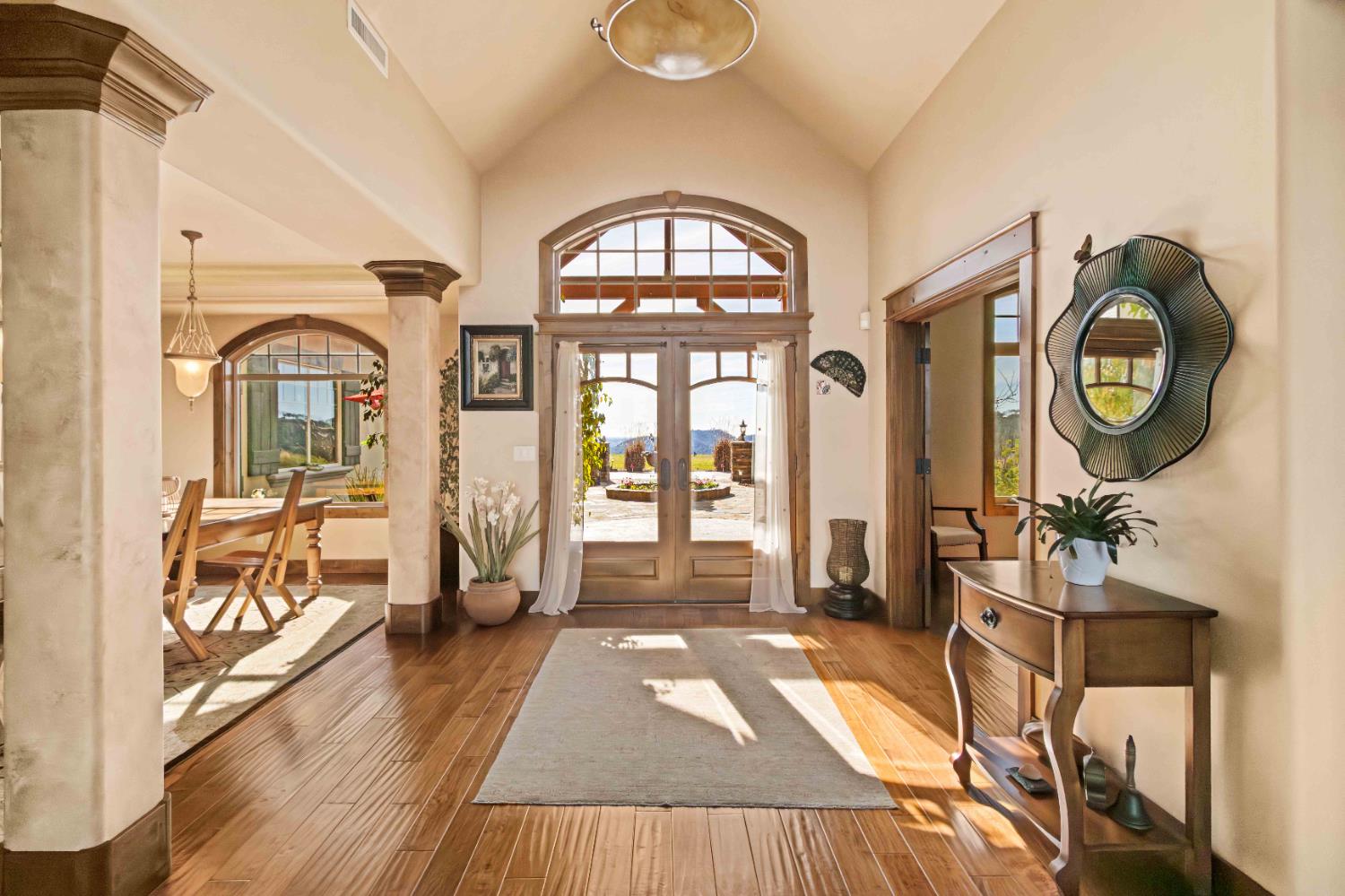 5390 Lost Creek Road Shingle Springs, CA 95682 - Photo 21 of 81 Foyer