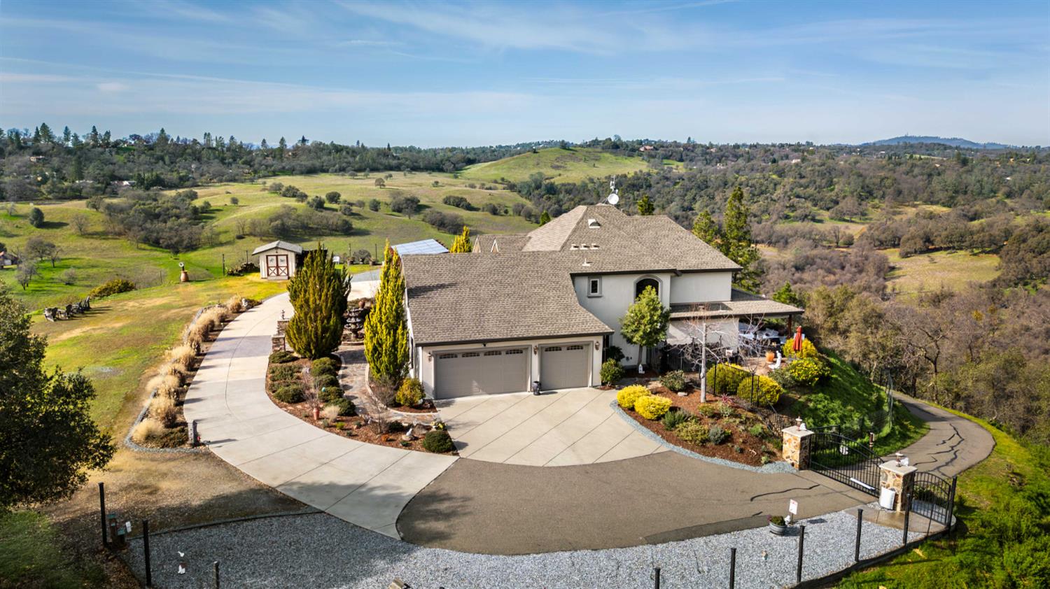 5390 Lost Creek Road Shingle Springs, CA 95682 - Photo 47 of 81 3-Car Garage.