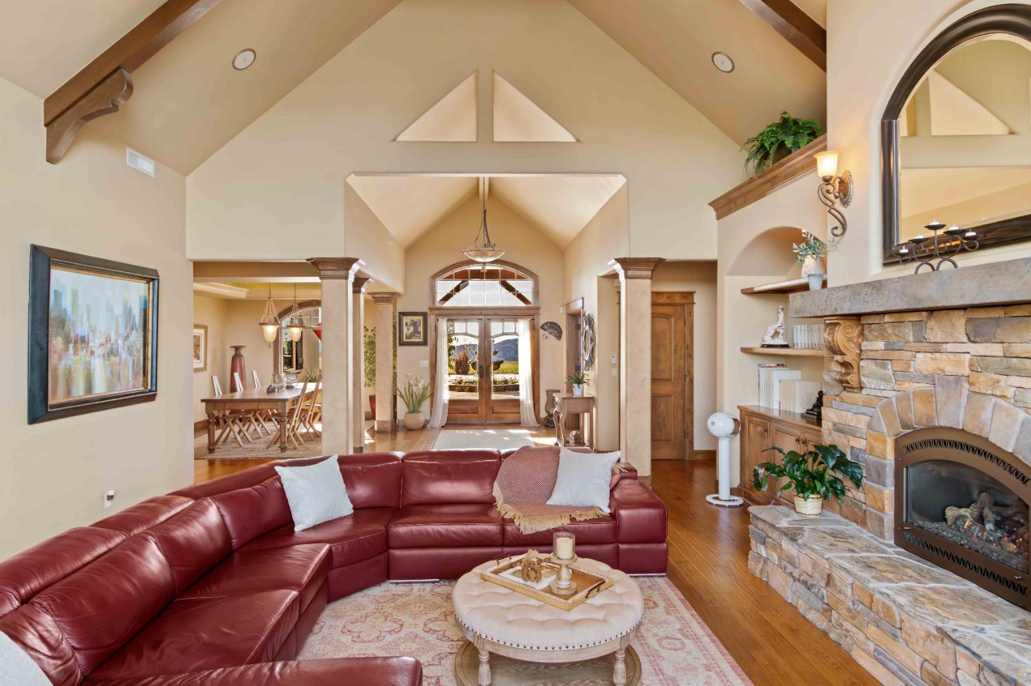 5390 Lost Creek Road Shingle Springs, CA 95682 - Photo 9 of 81 Looking back toward the foyer.