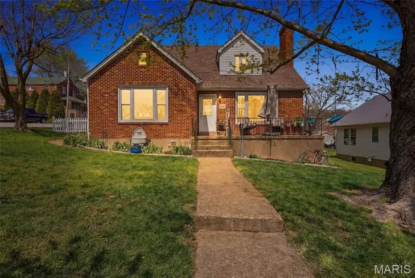 $395,000 | 437 West 8th Street, Hermann, MO 65041