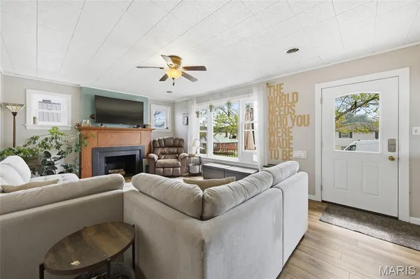 $395,000 | 437 West 8th Street, Hermann, MO 65041