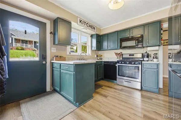 $395,000 | 437 West 8th Street, Hermann, MO 65041