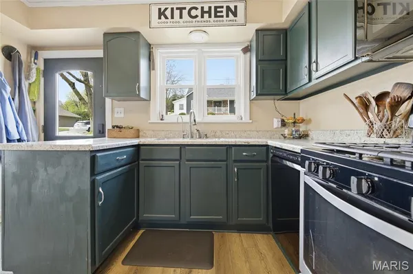 $395,000 | 437 West 8th Street, Hermann, MO 65041