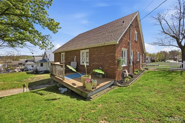 $395,000 | 437 West 8th Street, Hermann, MO 65041