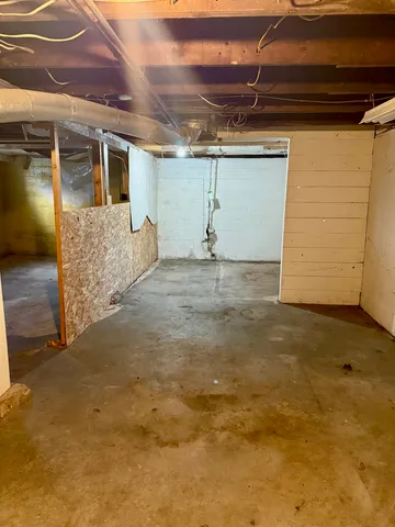 $137,500 | 1312 North 11th Street, Superior, WI 54880