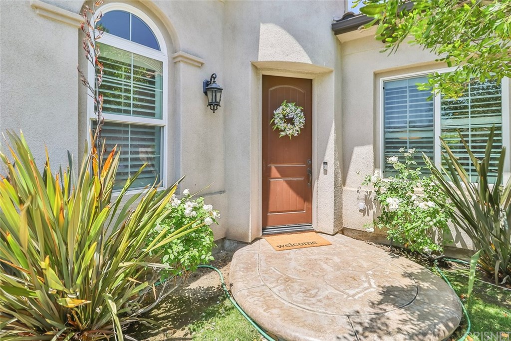 2948 Milestone Avenue Simi Valley, CA 93065 - Photo 11 of 70