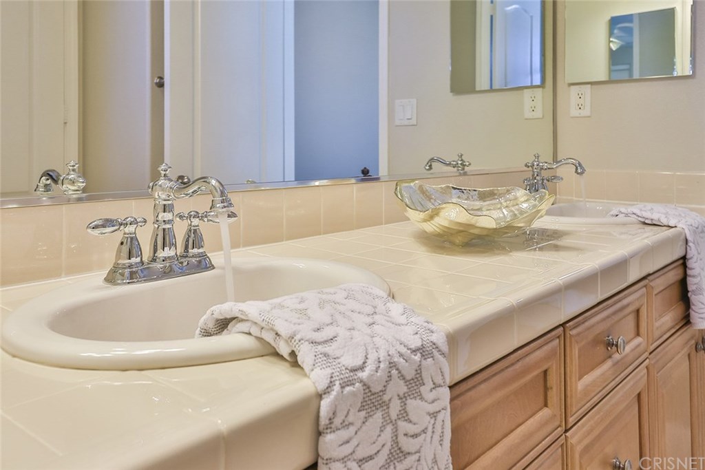 2948 Milestone Avenue Simi Valley, CA 93065 - Photo 48 of 70