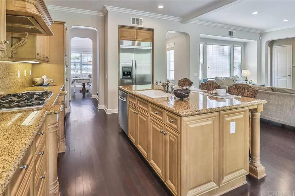 2948 Milestone Avenue Simi Valley, CA 93065 - Photo 7 of 70