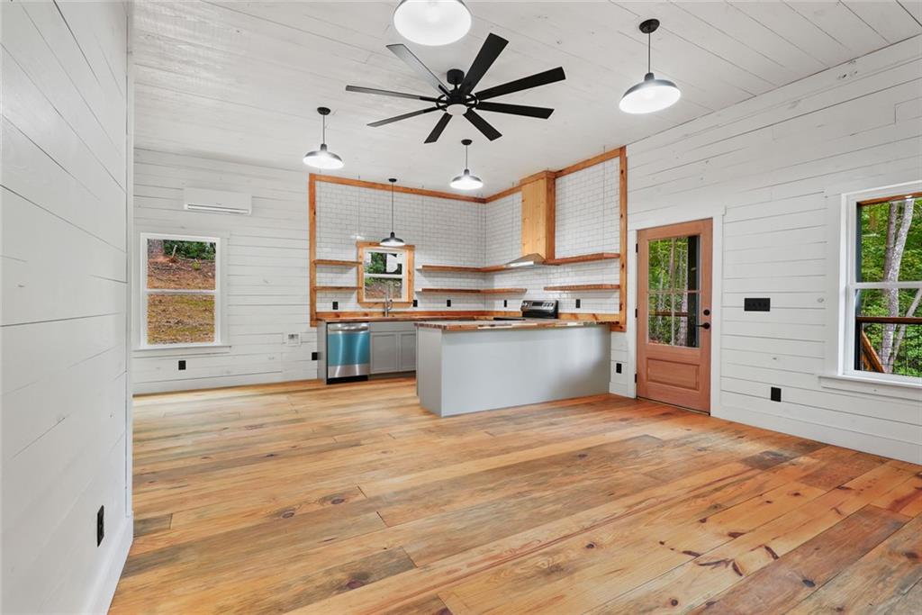 129 North Fern Cove Road Sautee Nacoochee, GA 30571 - Photo 9 of 36