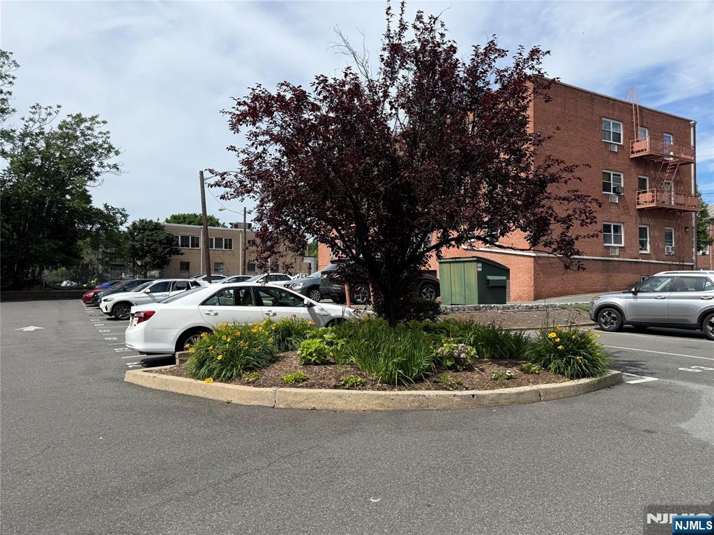 974 Main Street, Unit F6 Hackensack, NJ 07601 - Photo 7 of 15