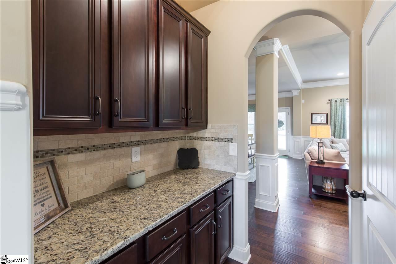 201 Angeline Way Simpsonville, SC 29681 - Photo 5 of 34 Gallery Image 5