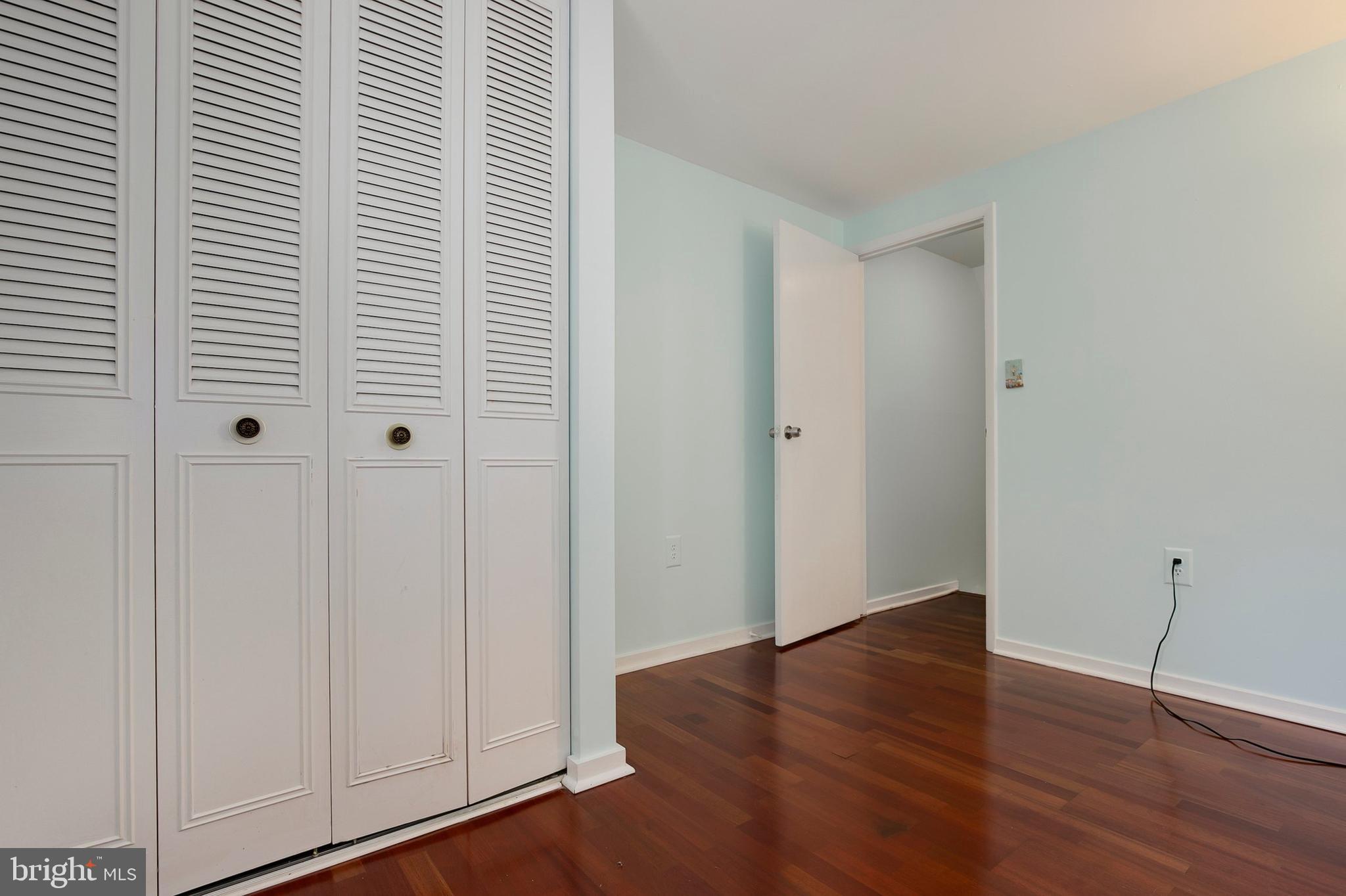 11564 Shadbush Court Reston, VA 20191 - Photo 14 of 37