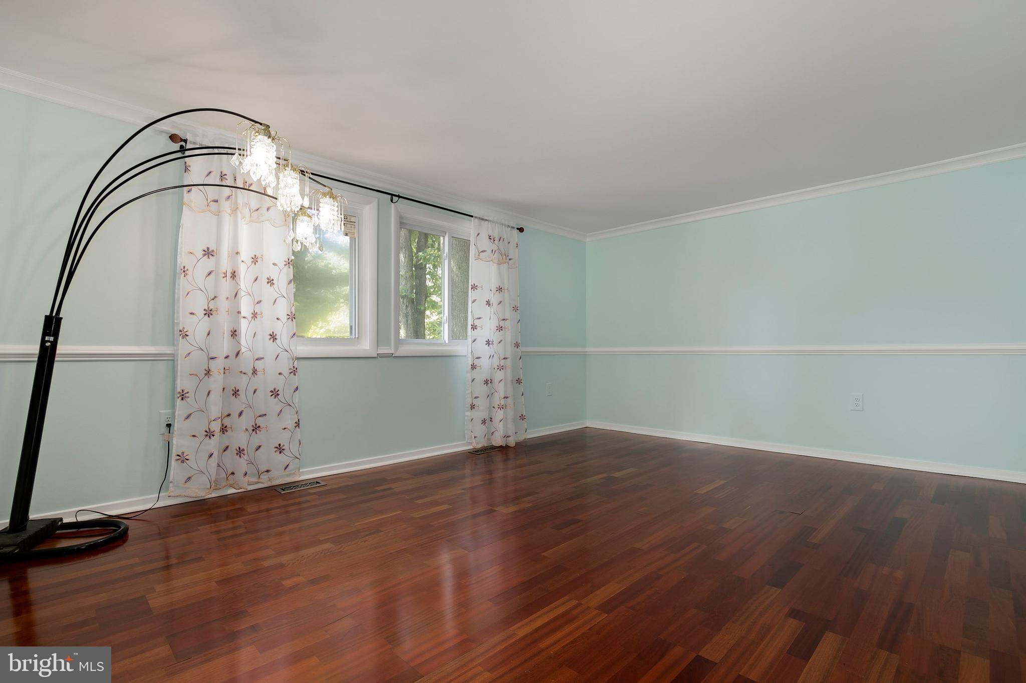11564 Shadbush Court Reston, VA 20191 - Photo 15 of 37