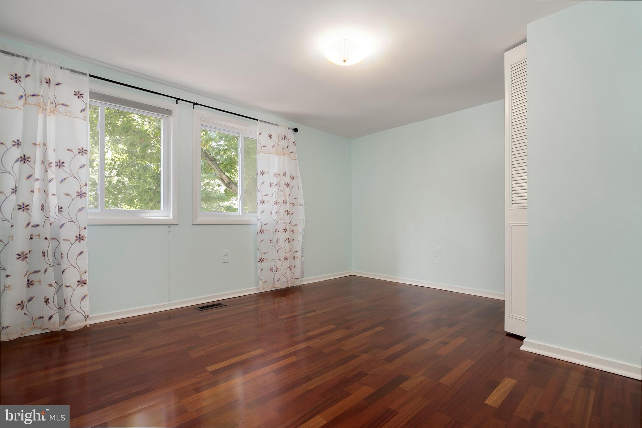 11564 Shadbush Court Reston, VA 20191 - Photo 19 of 37