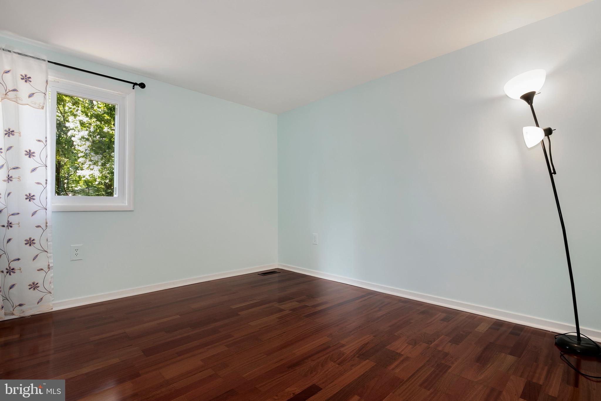 11564 Shadbush Court Reston, VA 20191 - Photo 22 of 37