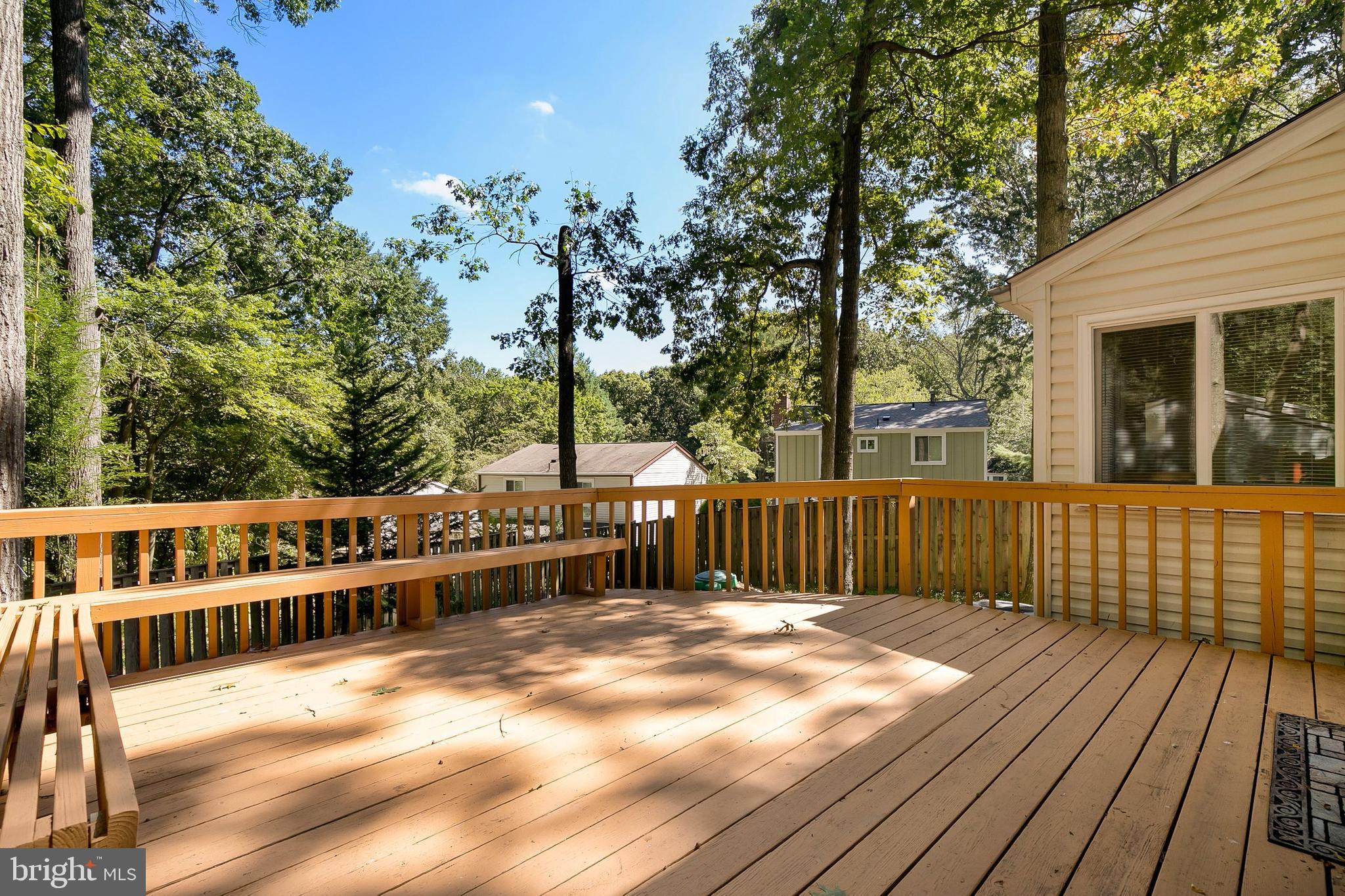 11564 Shadbush Court Reston, VA 20191 - Photo 33 of 37