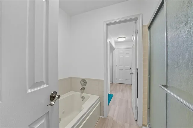 $285,000 | 8218 Northwest Bradford Court, Kansas City, MO 64151