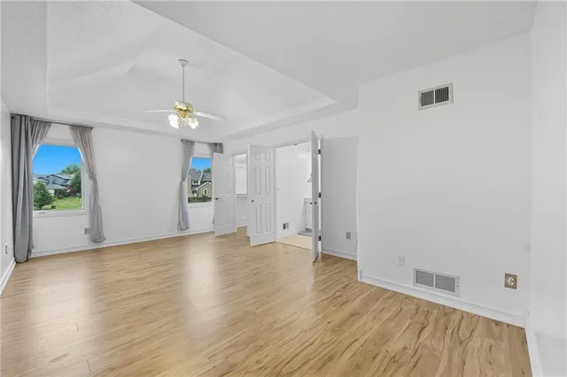 $285,000 | 8218 Northwest Bradford Court, Kansas City, MO 64151