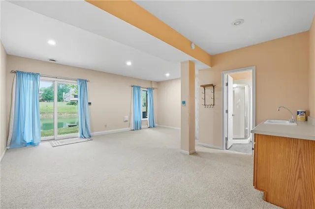 $285,000 | 8218 Northwest Bradford Court, Kansas City, MO 64151