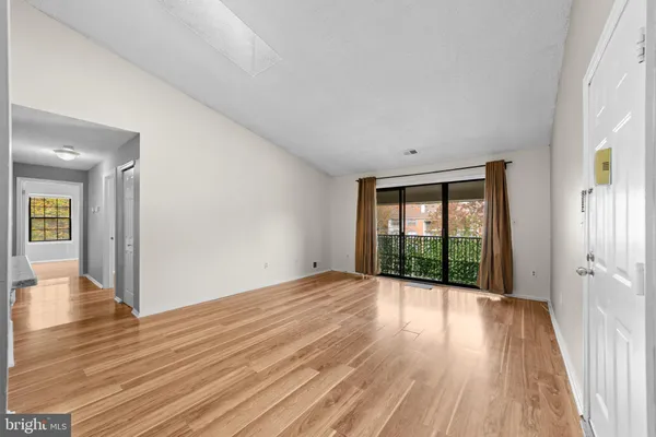 $319,900 | 21 Kite Court, Lawrenceville, NJ 08648