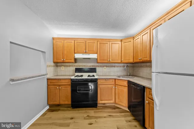 $335,000 | 21 Kite Court, Lawrenceville, NJ 08648