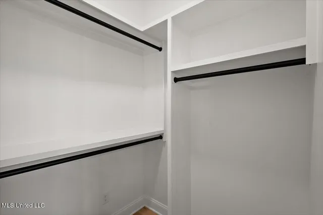 $299,900 | 709 Bolivar Drive, Nesbit, MS 38651