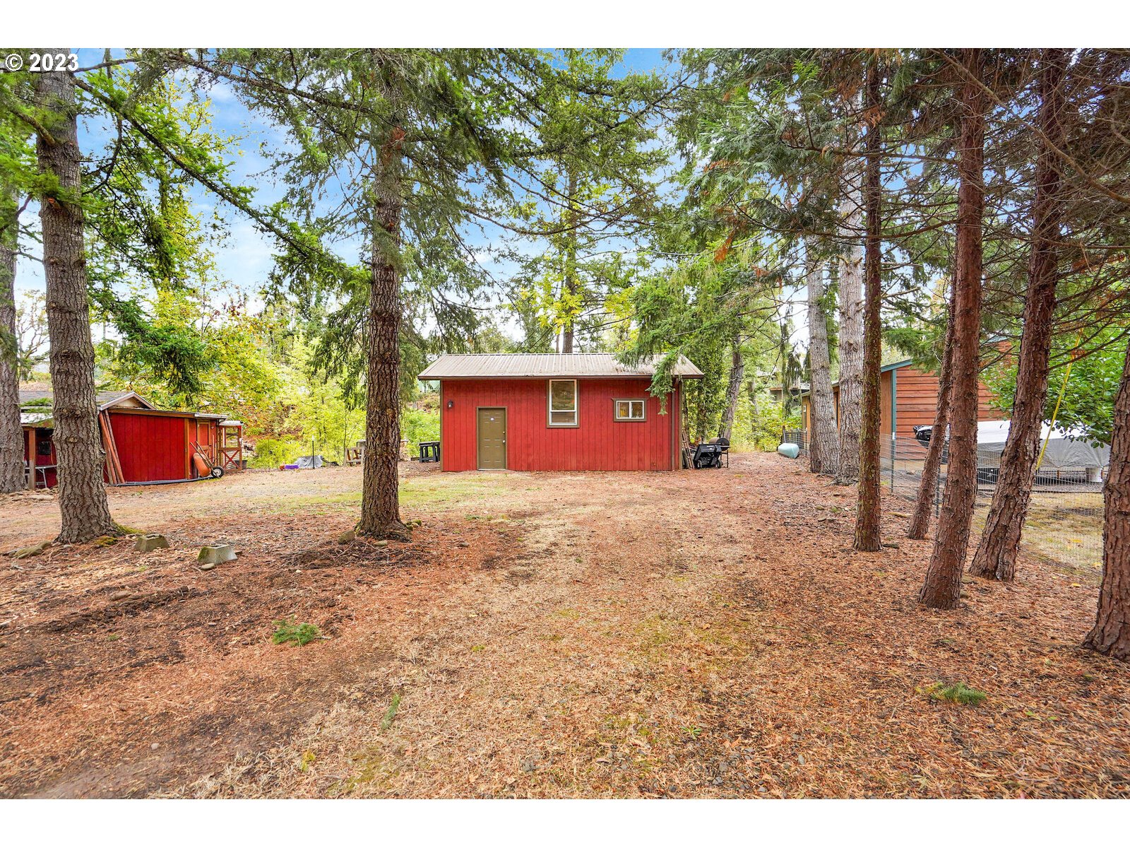 17511 South Abiqua Road Northeast Silverton, OR 97381 - Photo 24 of 47 Gallery Image 24