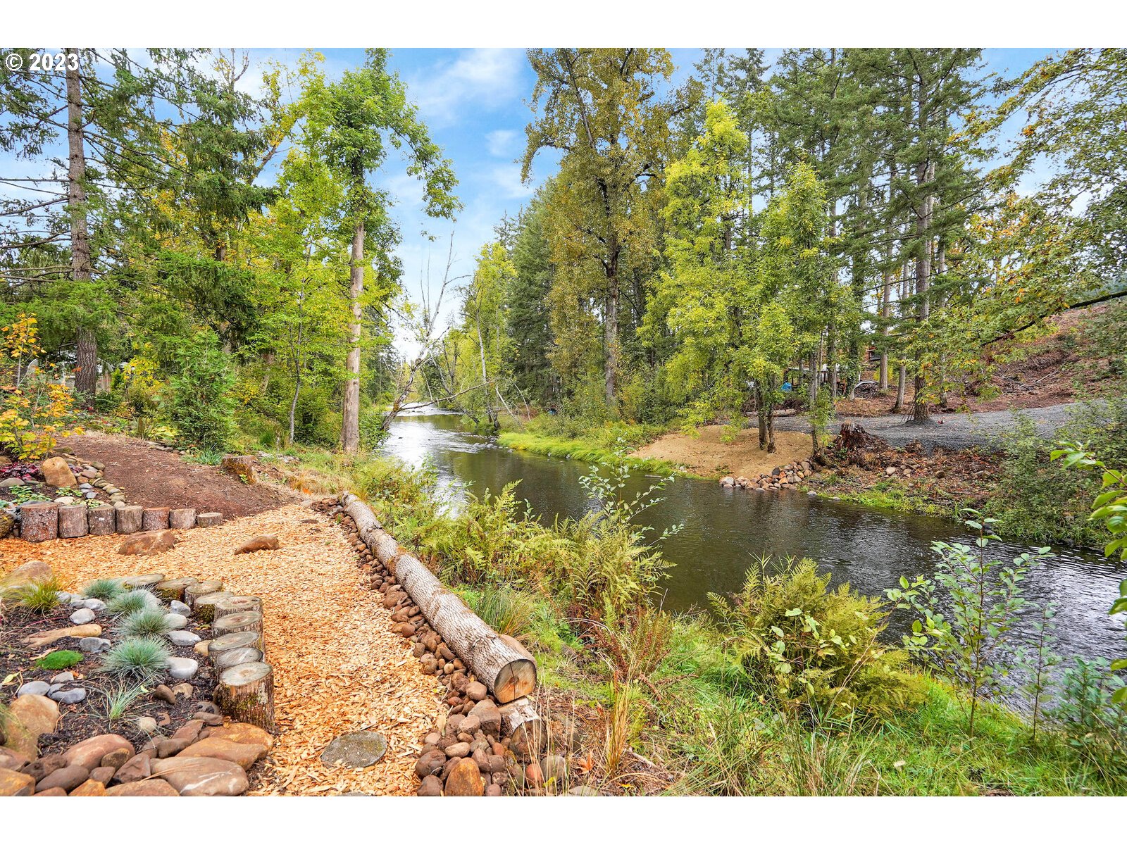 17511 South Abiqua Road Northeast Silverton, OR 97381 - Photo 33 of 47 Gallery Image 33