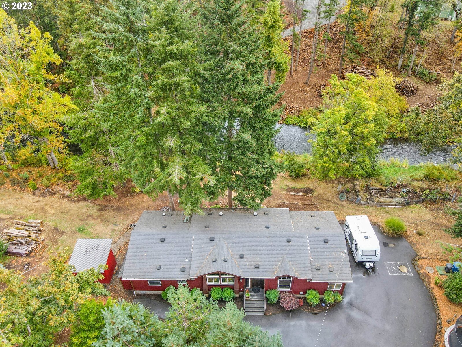 17511 South Abiqua Road Northeast Silverton, OR 97381 - Photo 39 of 47 Gallery Image 39