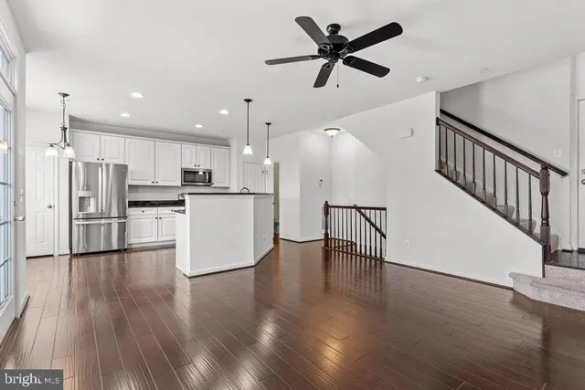 $3,150 | 45752 Winding Branch Terrace, Sterling, VA 20166