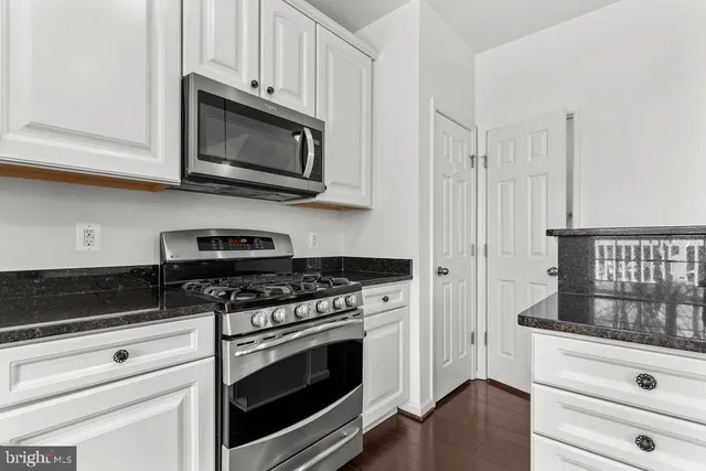 $3,150 | 45752 Winding Branch Terrace, Sterling, VA 20166