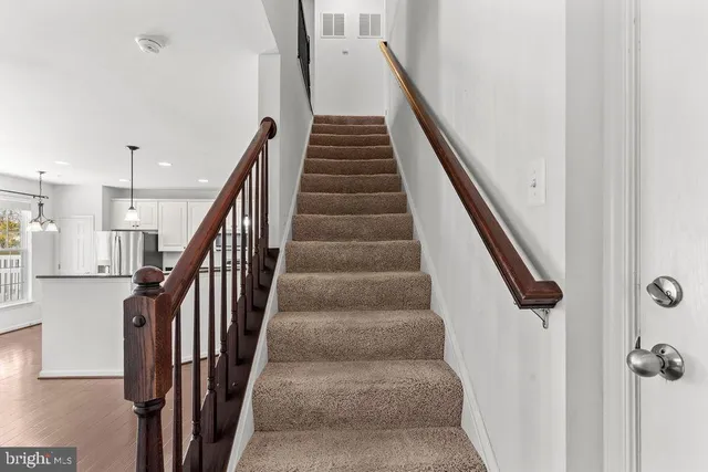 $3,150 | 45752 Winding Branch Terrace, Sterling, VA 20166