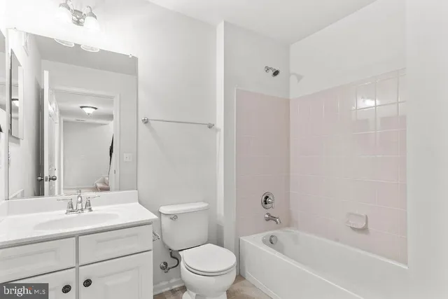 $3,150 | 45752 Winding Branch Terrace, Sterling, VA 20166