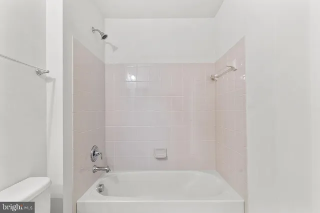 $3,150 | 45752 Winding Branch Terrace, Sterling, VA 20166