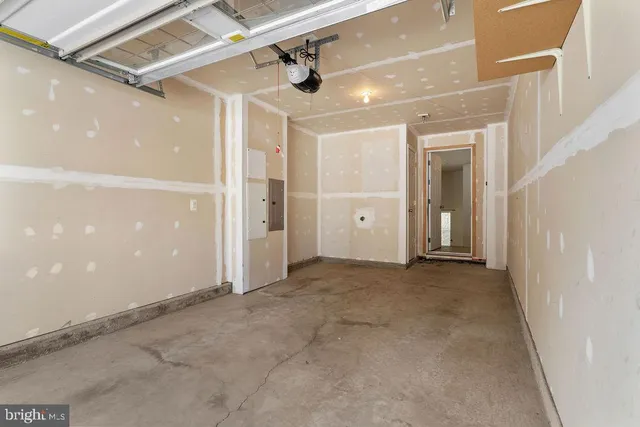 $3,150 | 45752 Winding Branch Terrace, Sterling, VA 20166