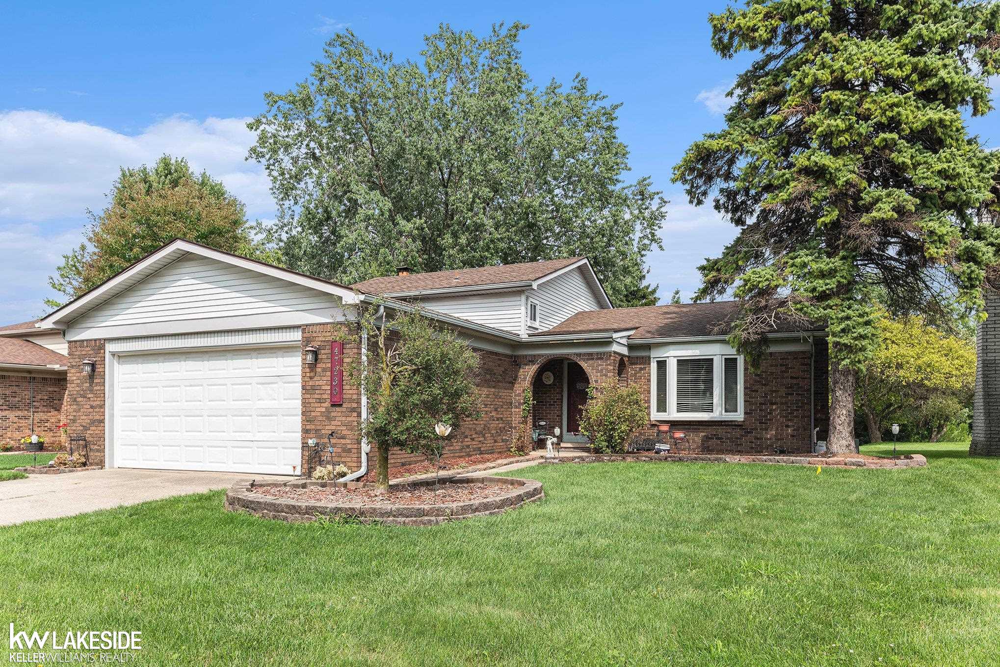 47230 Tilch Road Macomb, MI 48044 - Photo 3 of 28 50151056-9da64dd7-359c-49a3-84ae-144a07507228.JPG