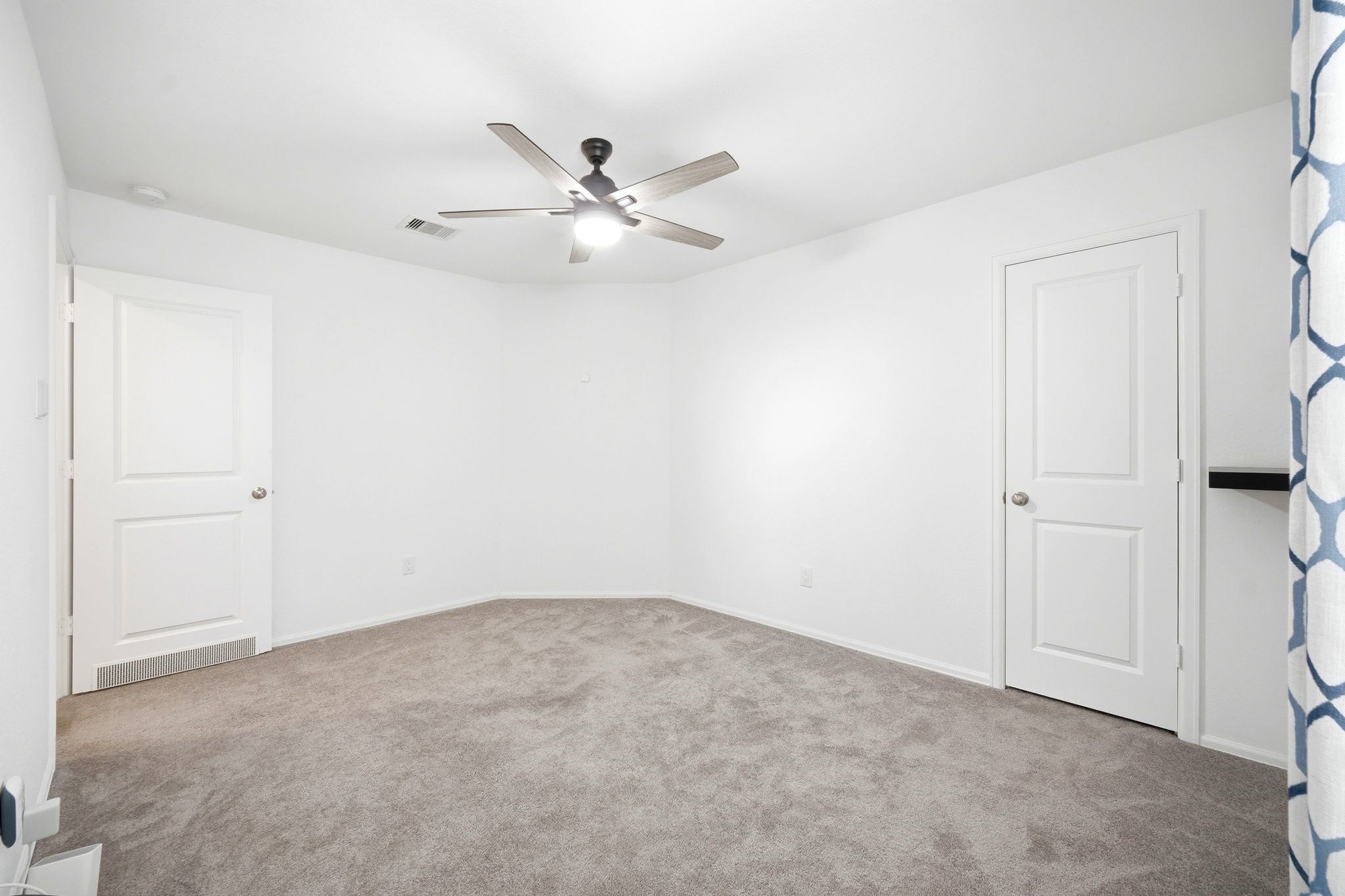 18463 Running Shadow Court Hockley, TX 77447 - Photo 27 of 36