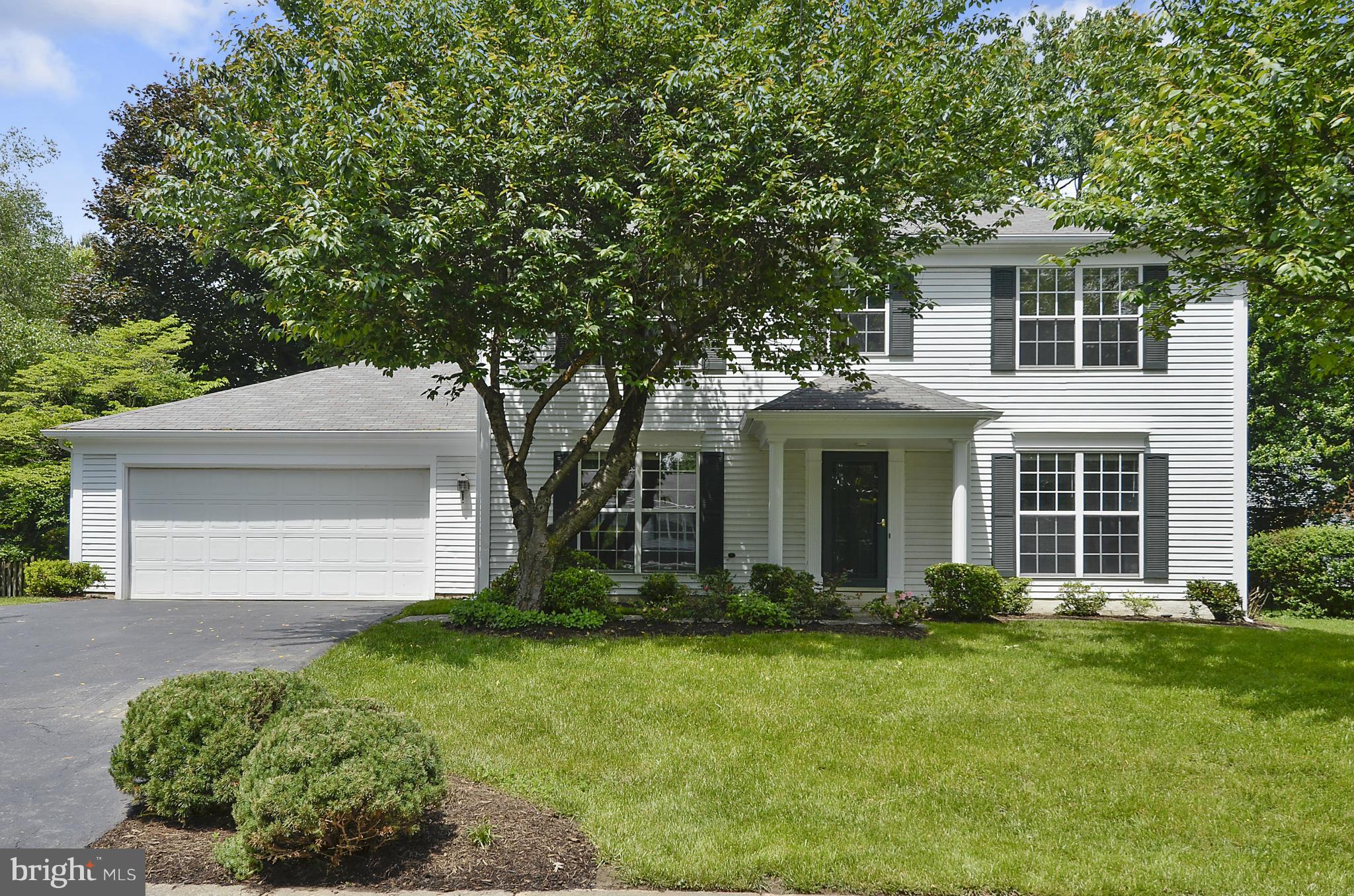 803 Pointer Ridge Drive Gaithersburg, MD 20878 - Photo 1 of 26 Exterior (Front)